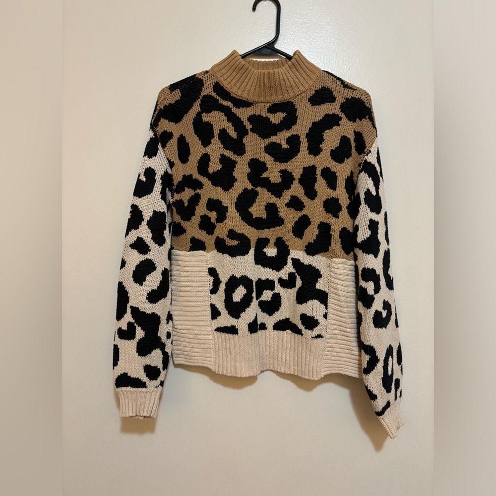 Nine West Cheetah Color Block Turtleneck size S